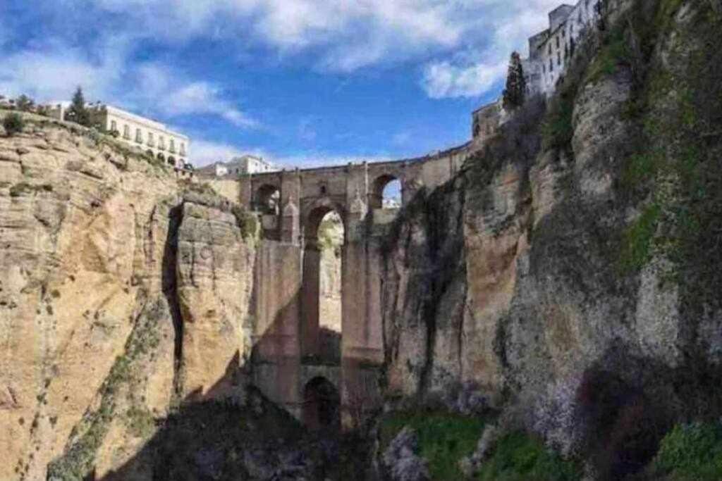 XI Apartamentos Morales & Arnal Ronda Zewnętrze zdjęcie